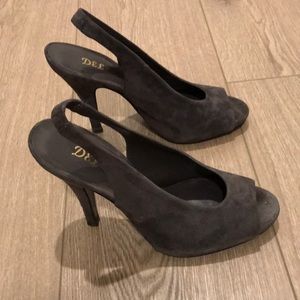 Delman sling back heel in dark grey suede